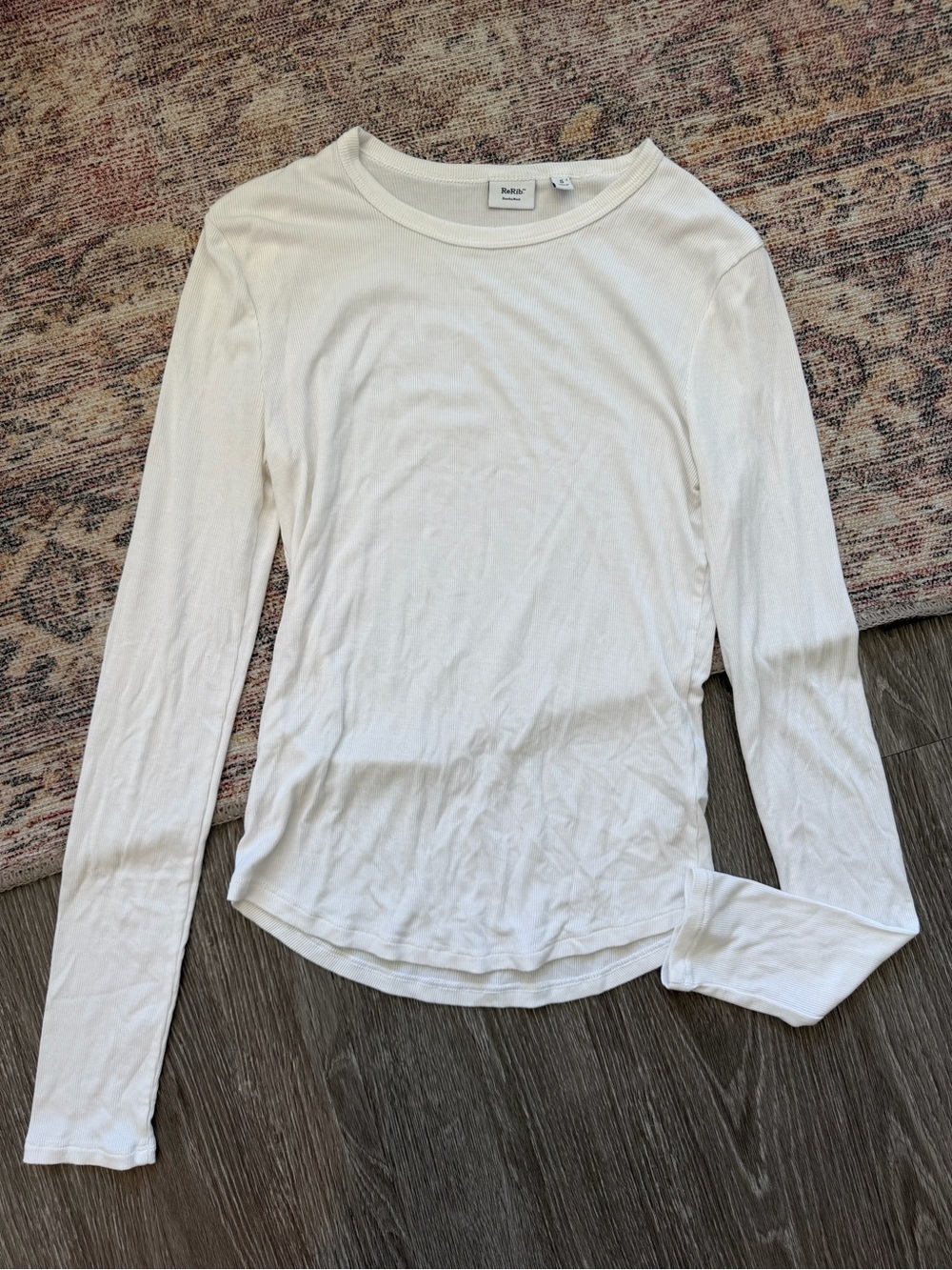 Aritzia Sunday Best Bliss Hip Longsleeve White ReRib Top Size Small